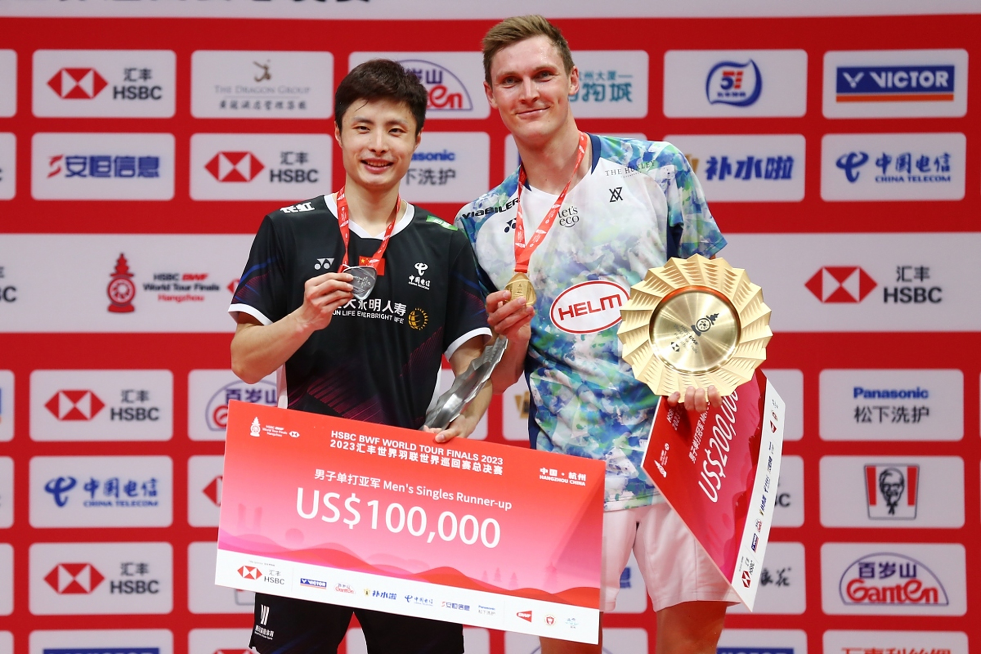 雷速直播-英格兰羽毛球队轻取印尼羽毛球队，安赛龙统治全场