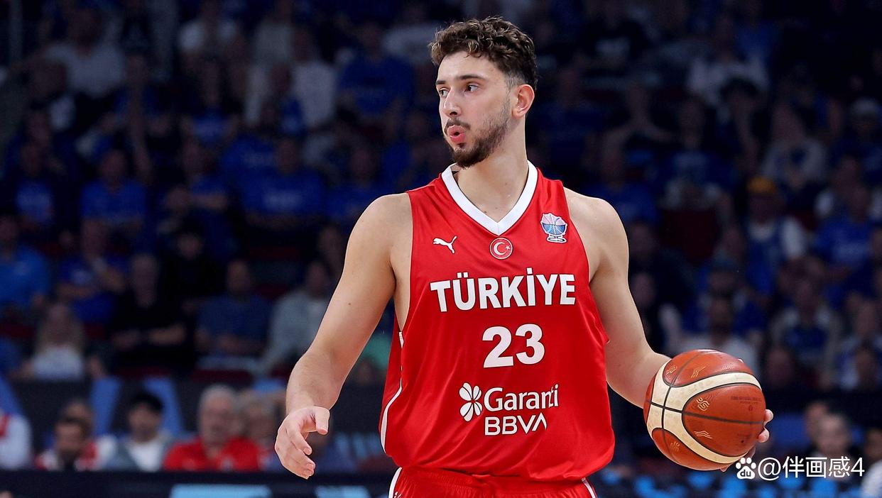 波兰男篮轻取土耳其男篮,戈贝尔一己之力扛起全队 波兰男篮轻取土耳其男篮,戈贝尔一己之力扛起全队
