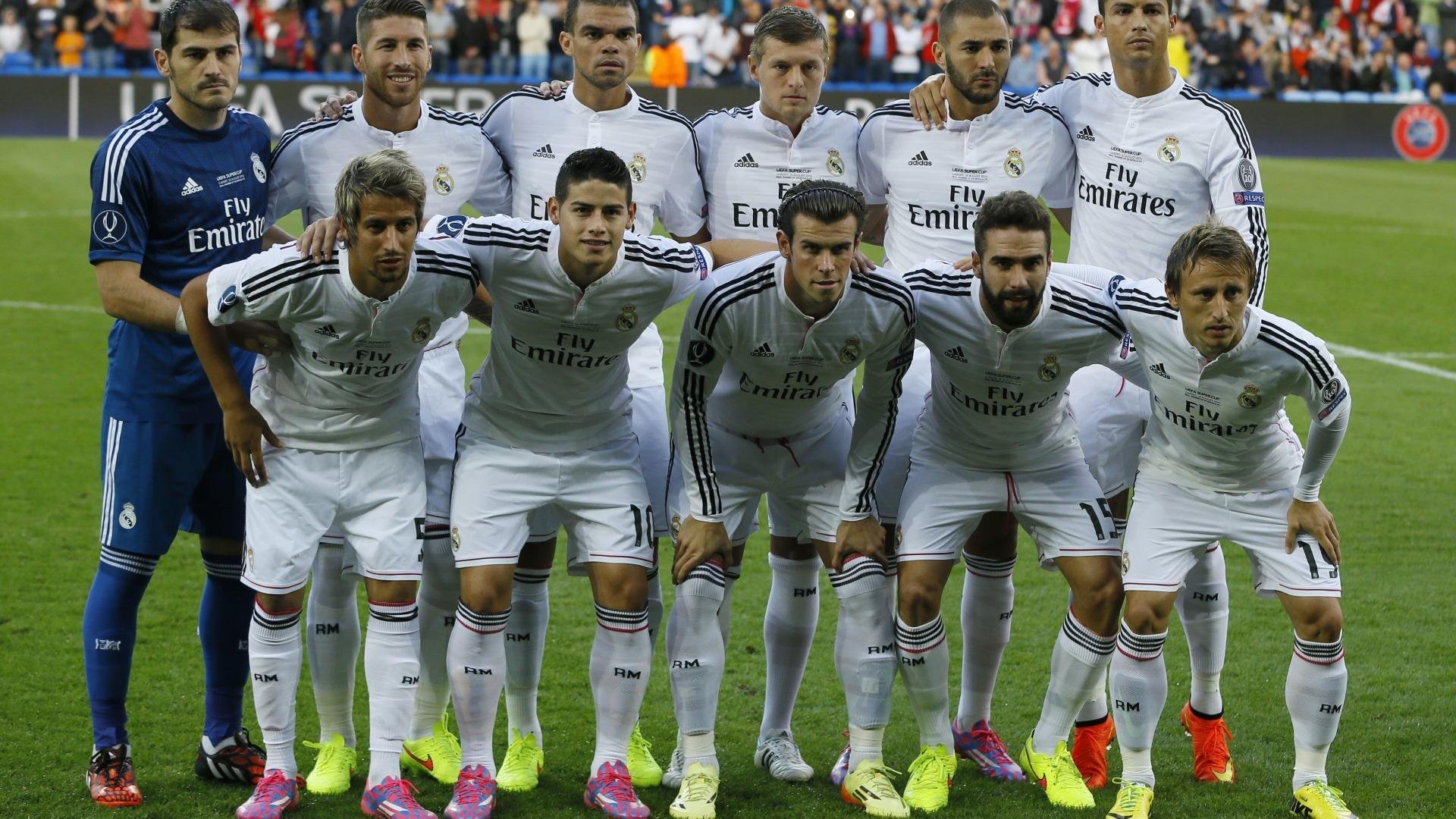 西亚卡姆数据全面爆炸,掘金末节带走雄鹿,一场东西部强权的战术博弈