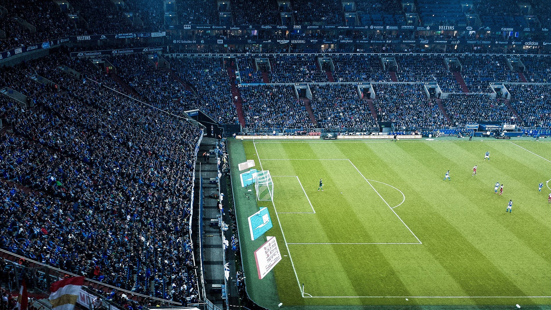 冰与火的对决，哈兰德在智利式高压下完成曼城生涯的里程碑式爆发